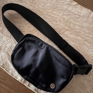 Lululemon Black Belt Bag